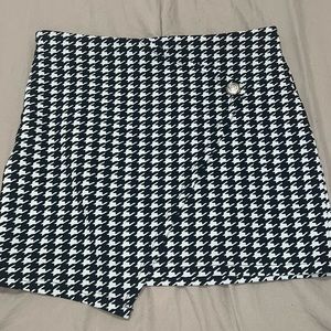 Amazon high waisted plaid skirt